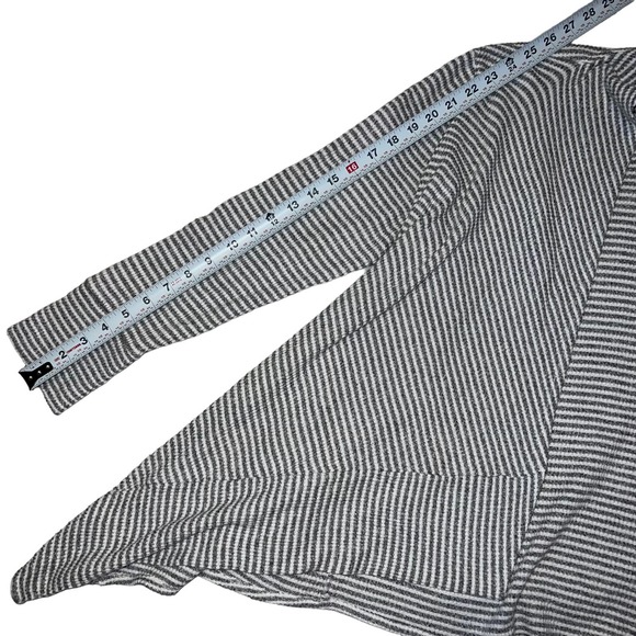 Chico's Cascading Cardigan in Grey and White Stripe - Size 8 - Picture 8 of 10